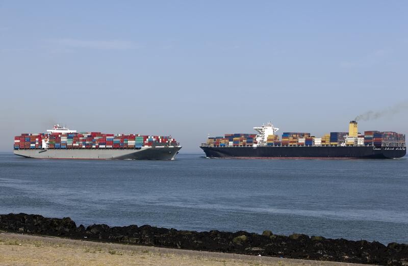 dreamstime_s_27041247